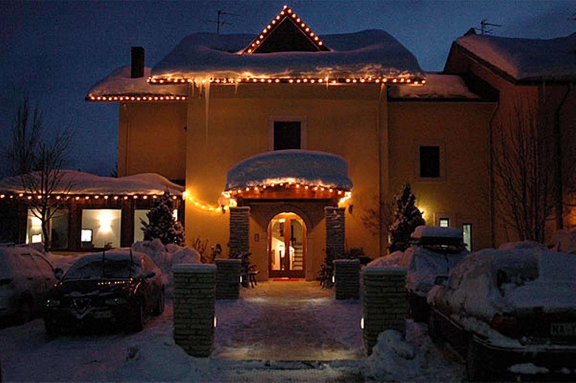 Hotel Valle dell' Oro Pescasseroli Esterno foto